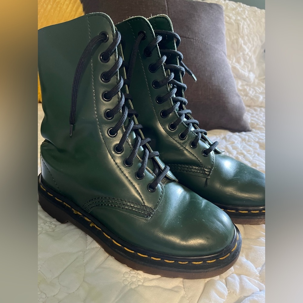 Vintage Made in England original Dr. Martens Green Combat Boots